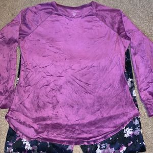 - Climate Right Womens XL purple suede pajamas set